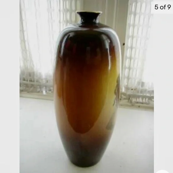 Antique, Royal 417, Large, 12.5in H x 4.5in Whiteware Cameo Portrait Art Pottery